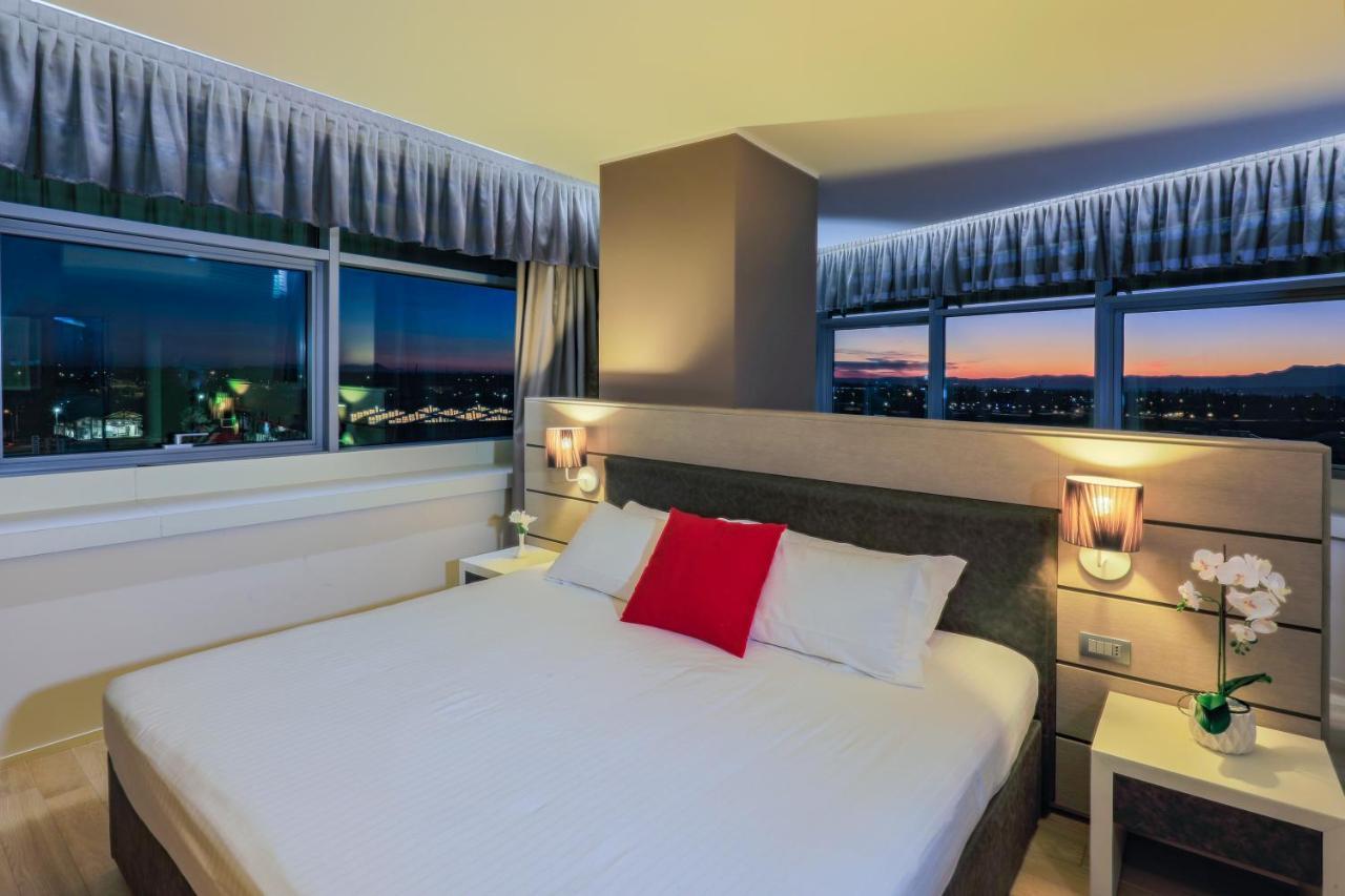 Hotel Glamour Bassano del Grappa Luaran gambar