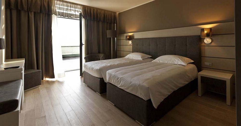 Hotel Glamour Bassano del Grappa Luaran gambar